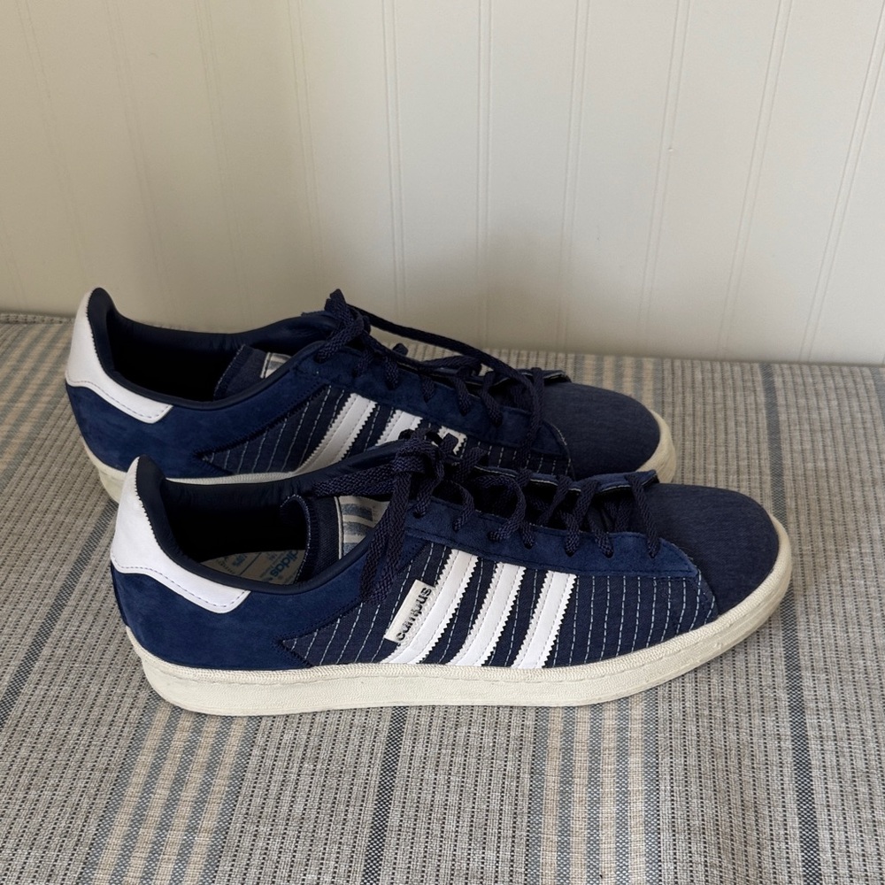 Like New Adidas Men's Campus Sneakers